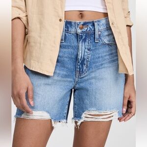 Madewell NWT “Relaxed Mid-Length Jean Shorts” size 30